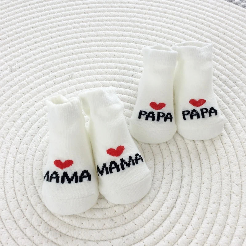 2Pairs Newborn Baby Girls Boys Socks White Cute Love MAMA PAPA Bebe Cotton Socks Gift Toddler Crew Socks Pack Design