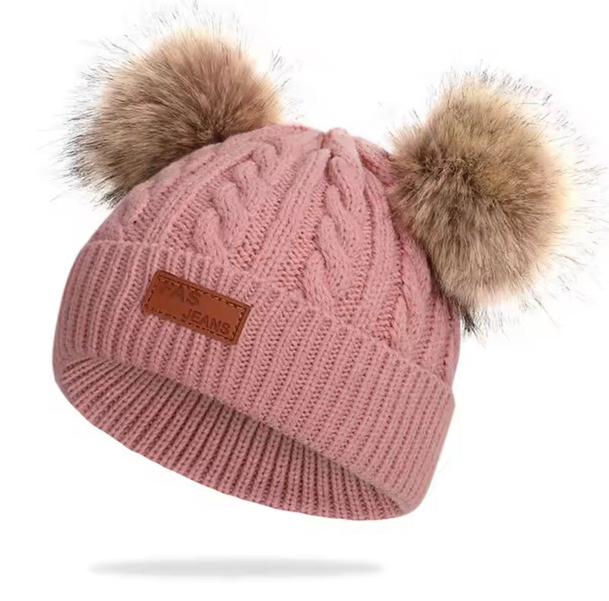 Gorro de lã com orelhinhas